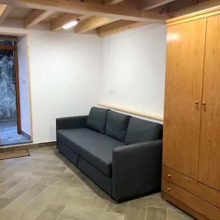 شقة Studio In Luarca With Wonderful Mountain View And Enclosed Garden 700 M From The Beach